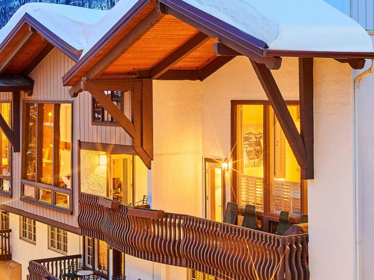 Ski Resorts With Lodging